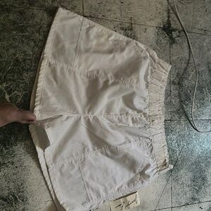 White Cargo Shorts with Elastic Waistband and Relaxed Fit